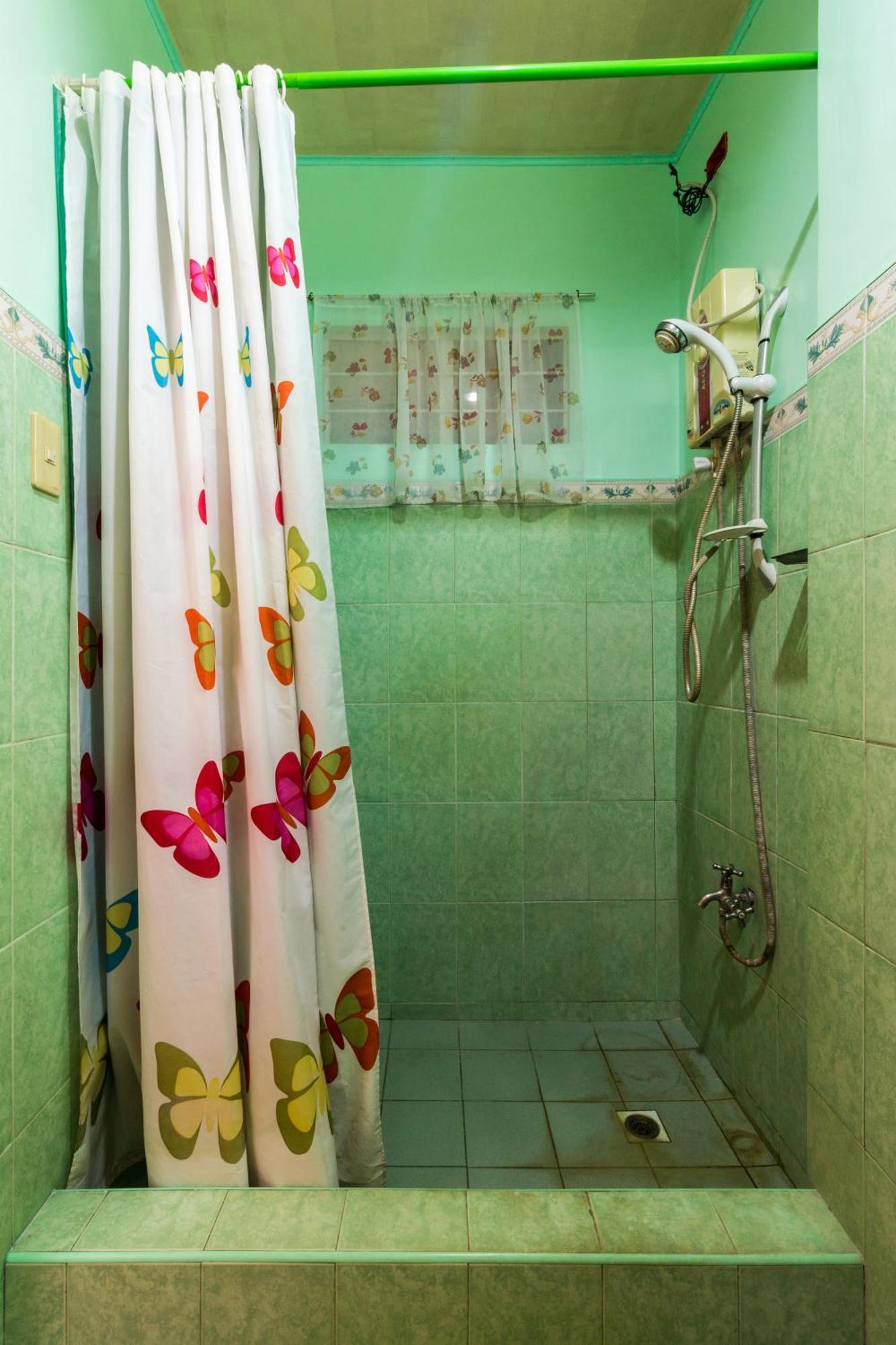 Donsol Aguluz Homestay Экстерьер фото