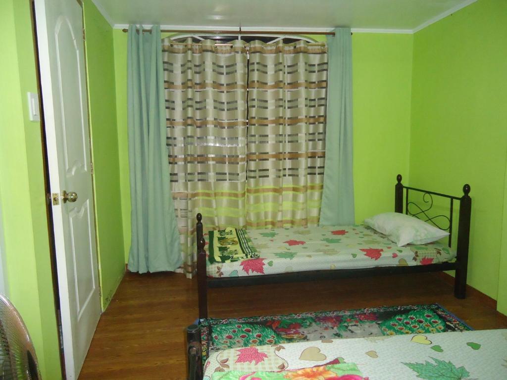 Donsol Aguluz Homestay Экстерьер фото